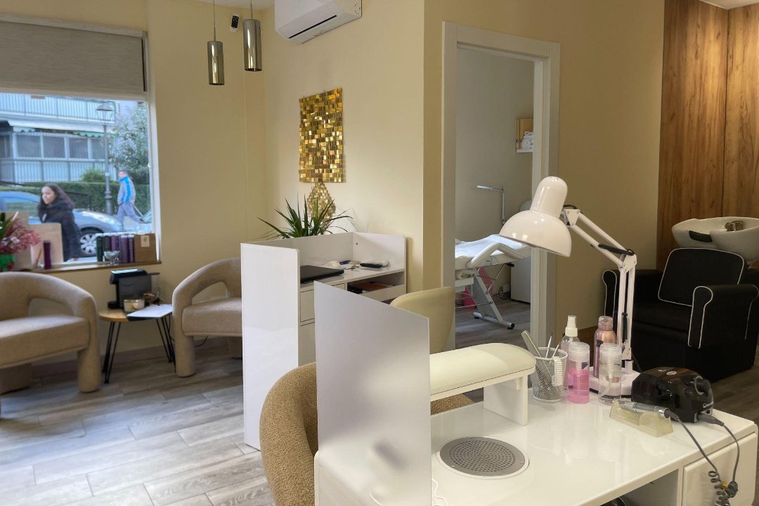 Garna Salón de Belleza, Móstoles, Comunidad de Madrid