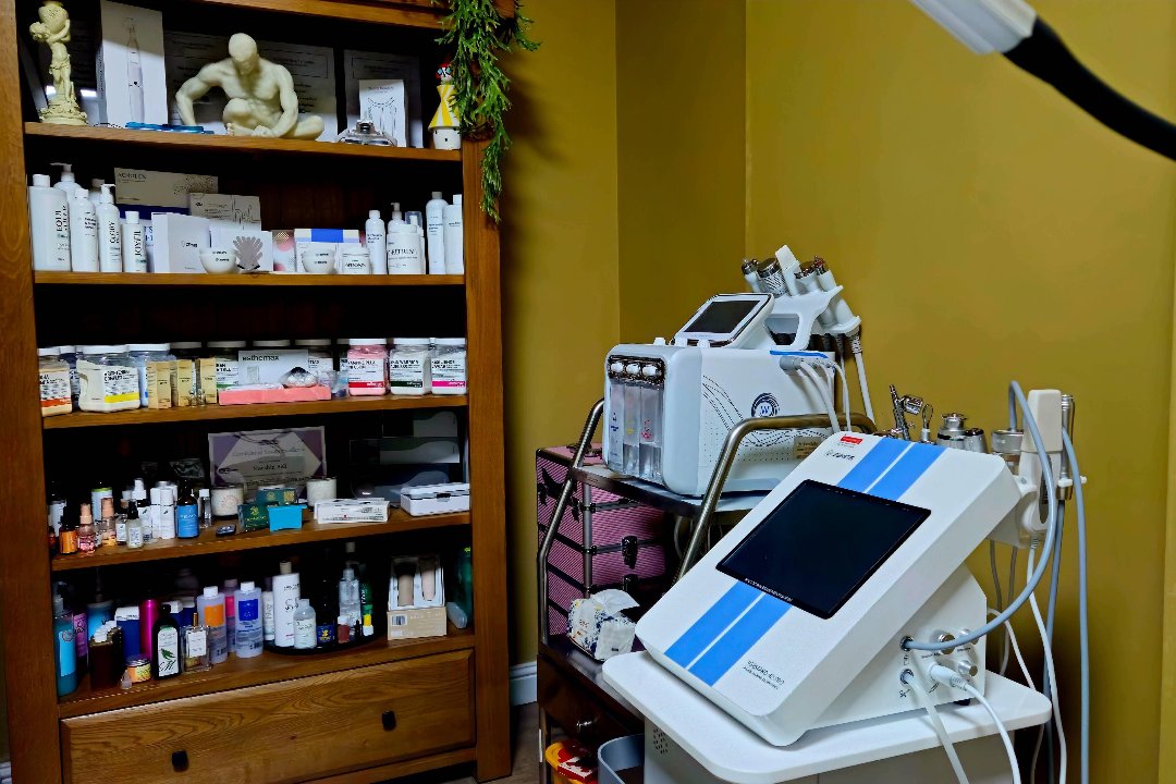 Naturally Incredible, Whiteinch, Glasgow