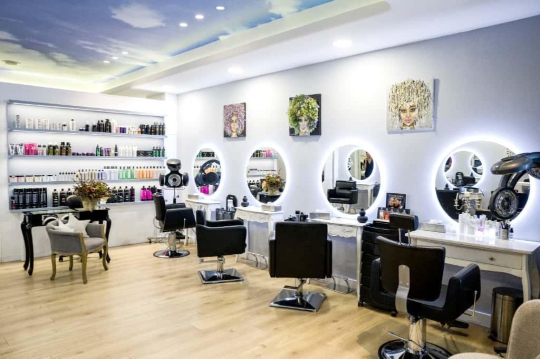 Pepa Miralles Peluquería, Estilismo y Estética, Ensanche Diputación, Alicante