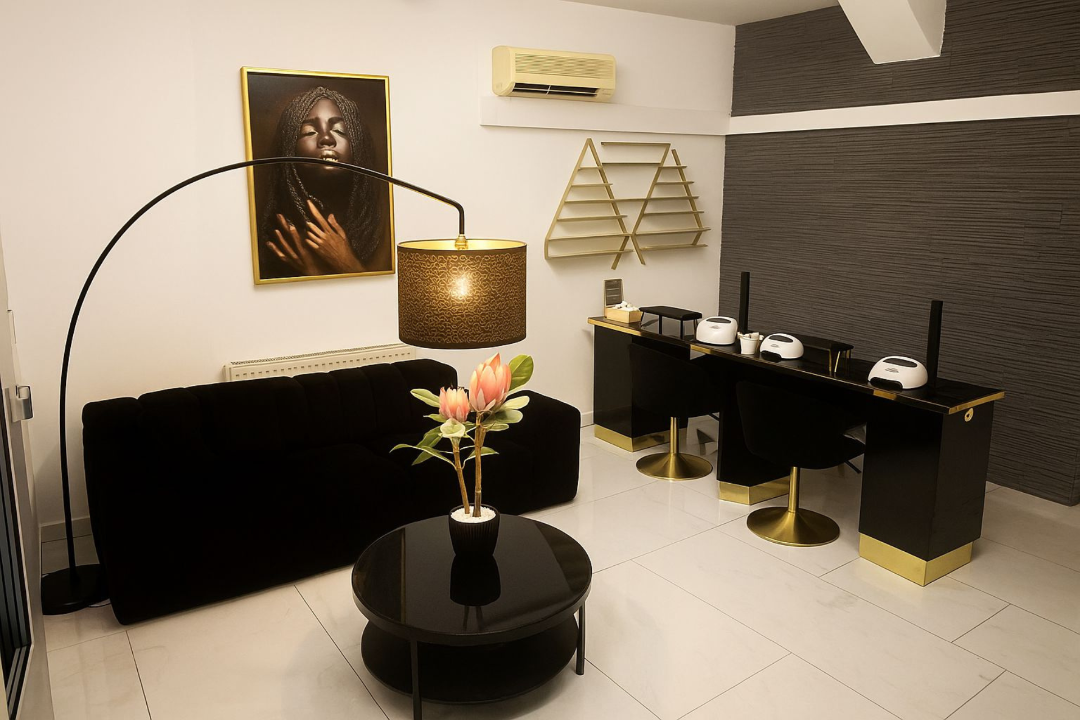 Fanail by Bebolino, Lerchenfelder Straße, Wien