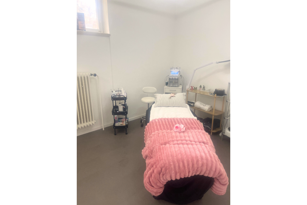 Beautyfeebyromy, Schwabing, München