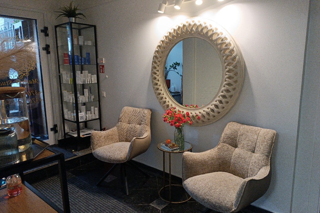 RA, Lukiškiu aikšte, Vilnius