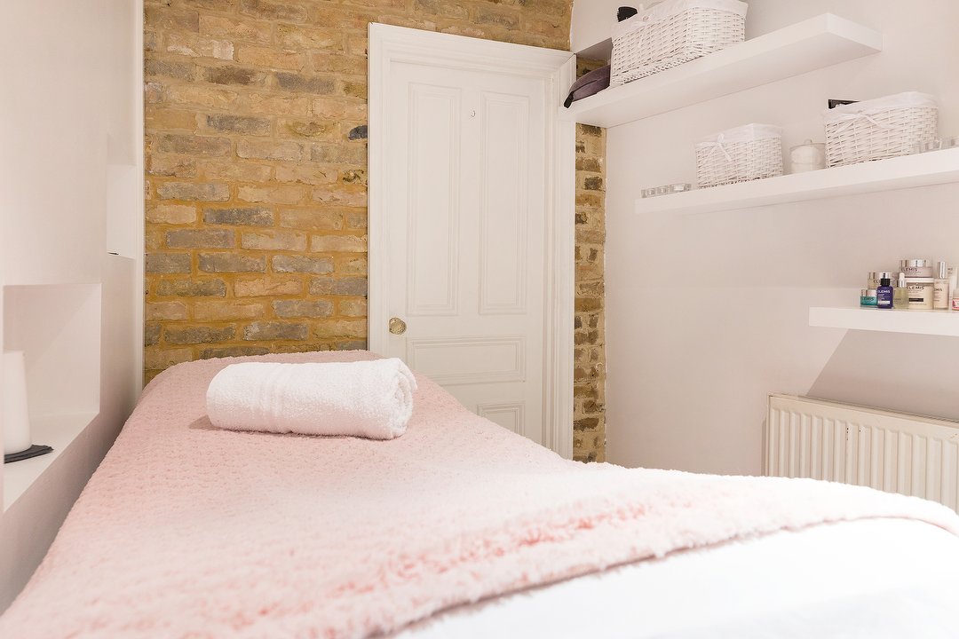 Elena Fatikhova, Mayfair, London