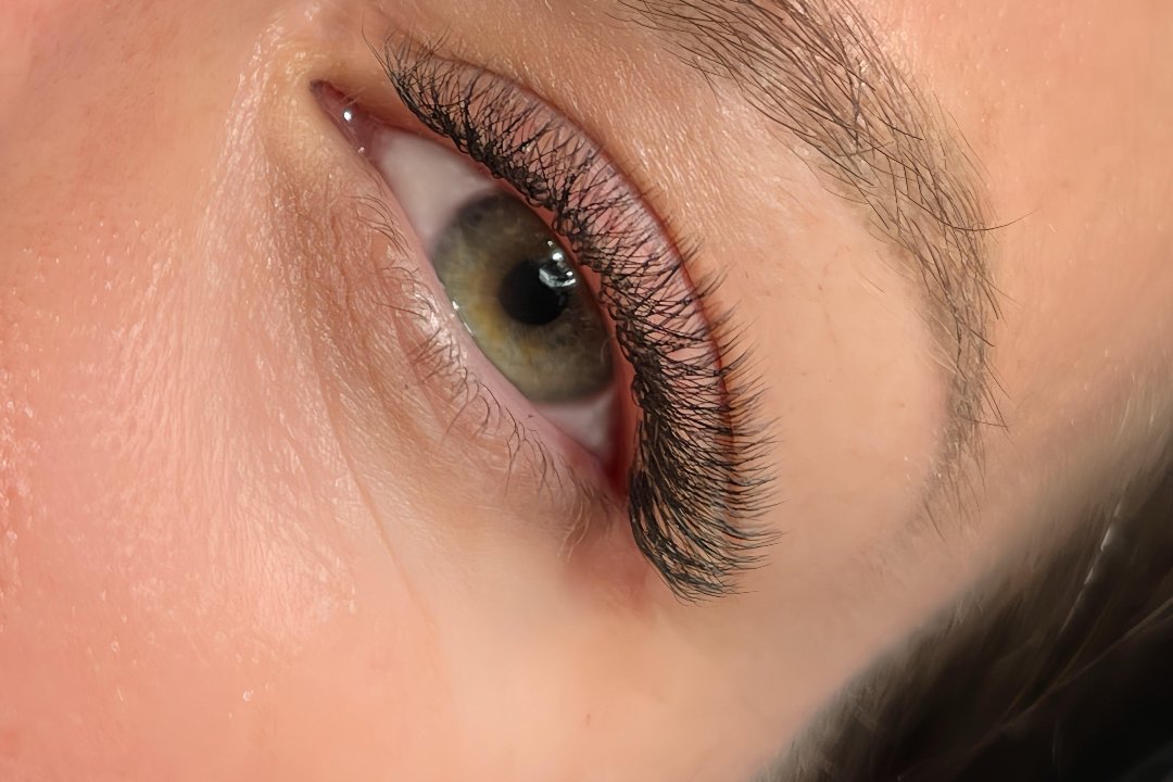 Luxury UV Lashes, Bargelaan, Leiden
