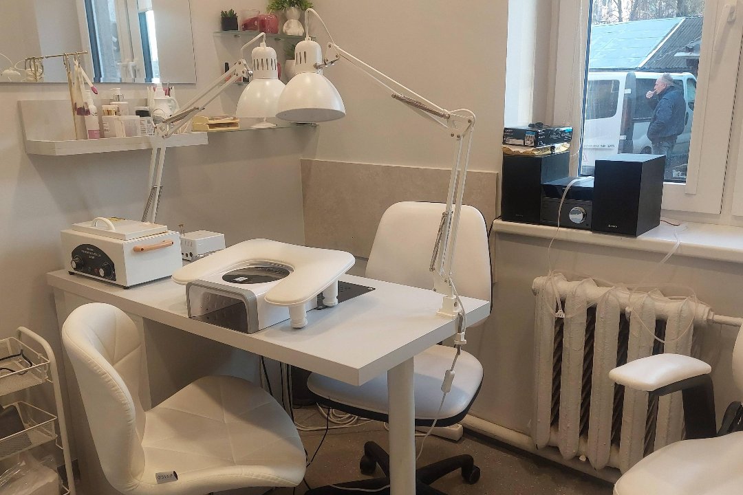 Tik Tau Grožio Studija, Senamiestis, Klaipeda