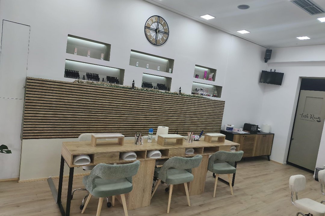 Gloss & Grace Beauty Salon, Περιστέρι, Αττική