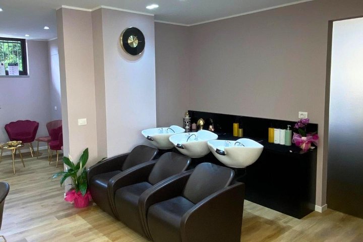 Elegance Hair Style - Coiffure Reggio di Calabria - Photo de galerie - OneBooking