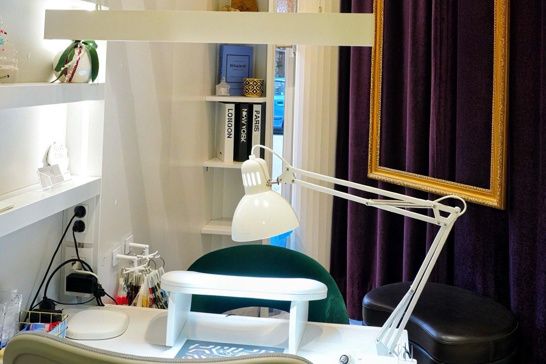 JO NAIL BAR, Nafplion, Peloponnese