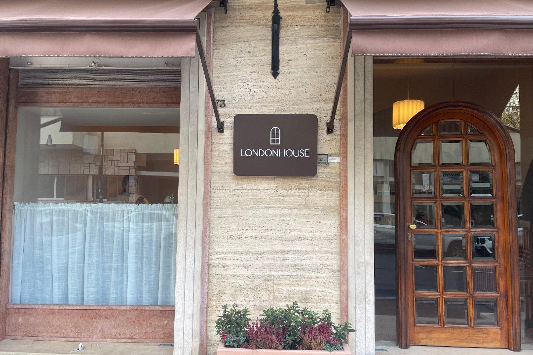 Londonhouse, Chiaia, Napoli