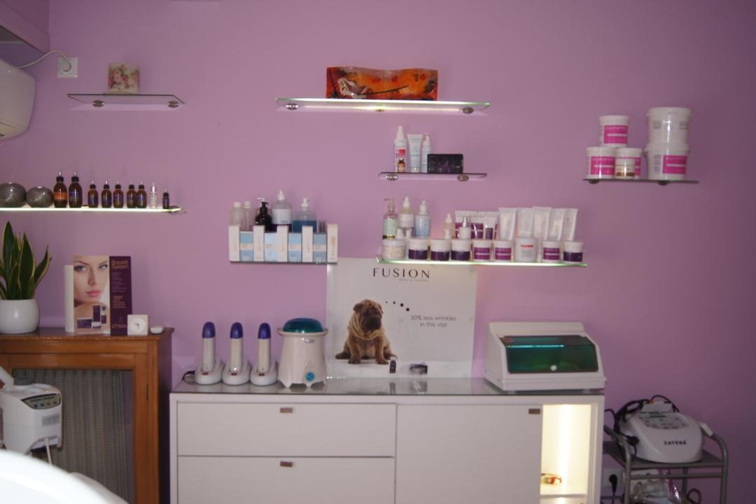 Dermacare Clinic, Δραπετσώνα, Piraeus