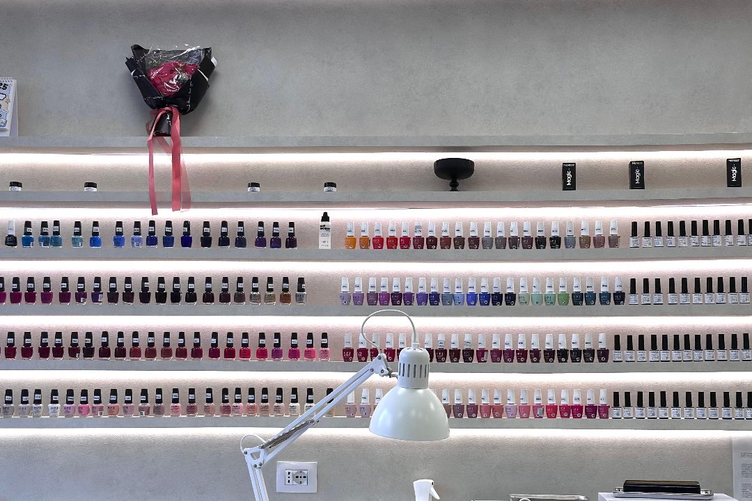 Hola Nail Studio, Bovisa, Milano