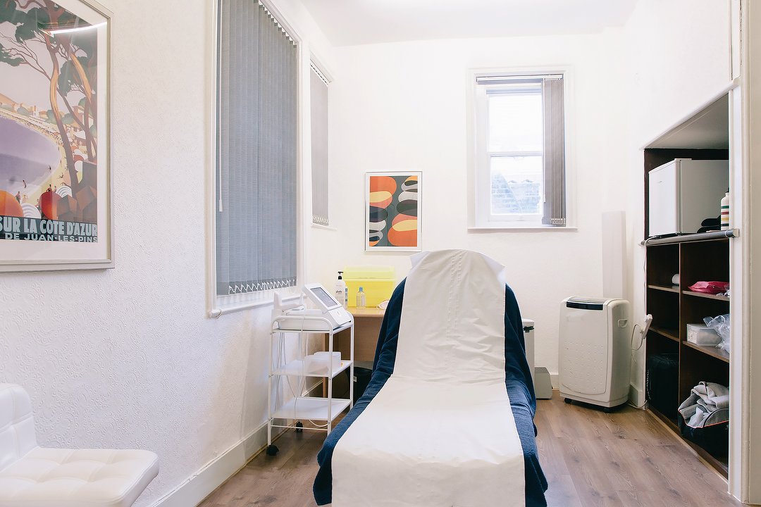 Dr Michael - Harley Street Clinic, Marylebone, London