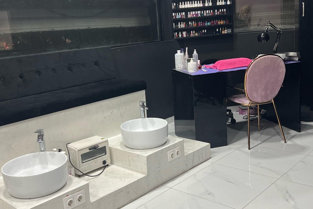 Hair Lux, Kentro Thessalonikis, Θεσσαλονίκη