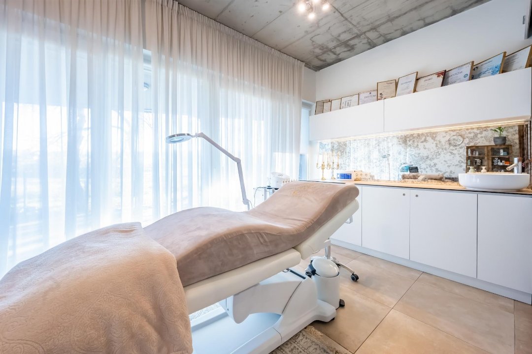 Moondra grožio ir estetikos namai, Vilijampole, Kaunas