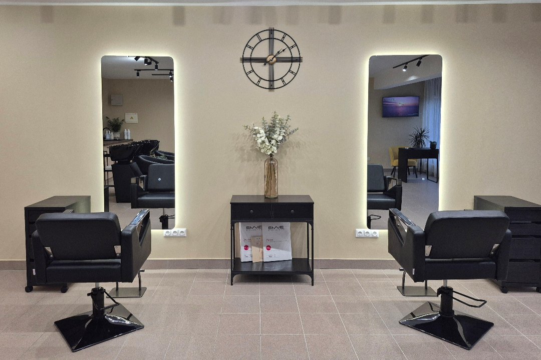 Emme Grožio Studija, Garliava, Kaunas