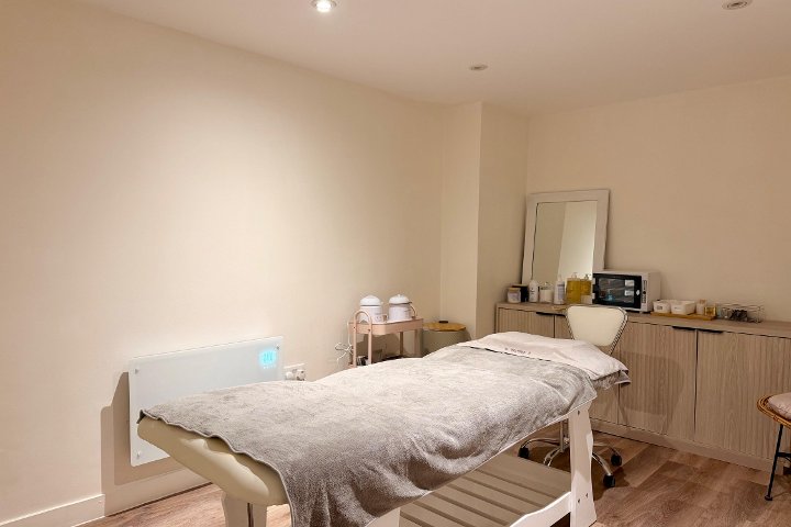 YIOU Nail & Beauty Boutique - Onglerie London - Photo de galerie - OneBooking