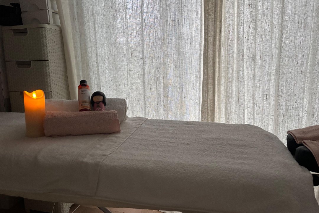 Massages de Crystal, Montigny-le-Bretonneux, Yvelines