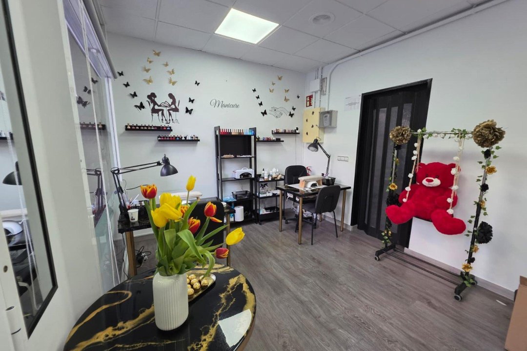 Espejo de Belleza | Nails | Manicura y Pedicura | Centro Estetico, El Guinardó, Barcelona