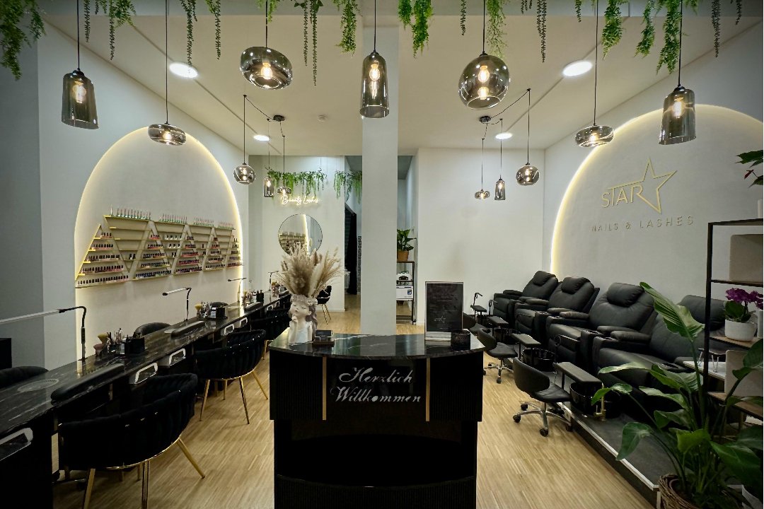 Star Nails & Lashes, Baumschulenweg, Berlin