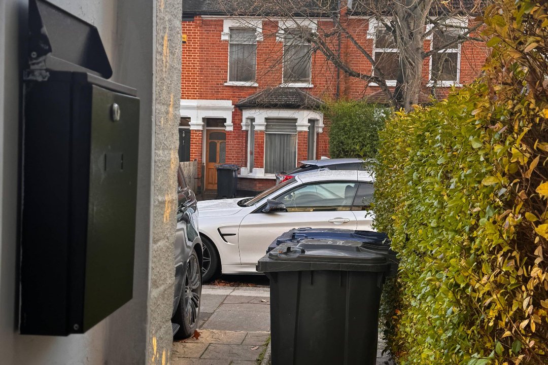 Luxe Nail Lounge, Blondin Park, London