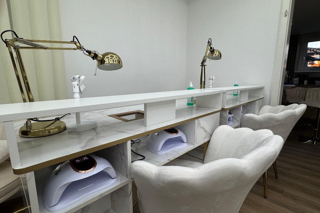 Beauty Basement by Syuzi, 16. Bezirk Straßgang, Graz