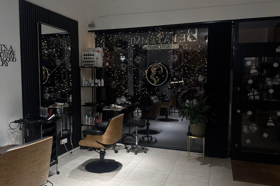 Deliavska Nails, Anvers