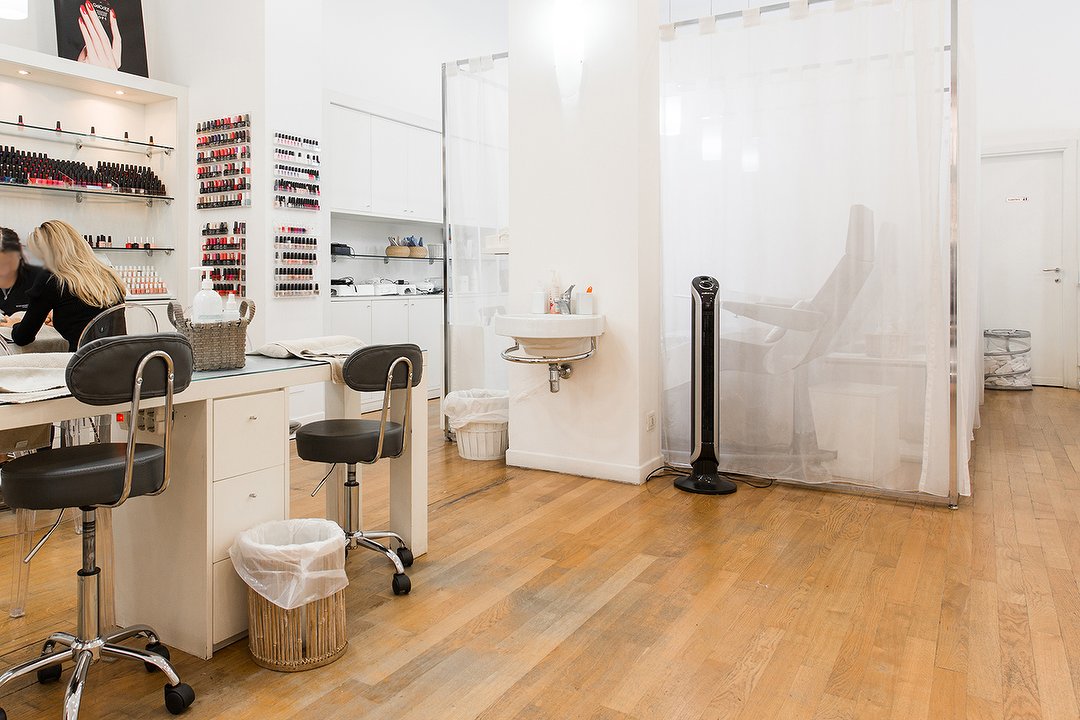 Enhancements Unique Nail Spa, XX Settembre, Roma