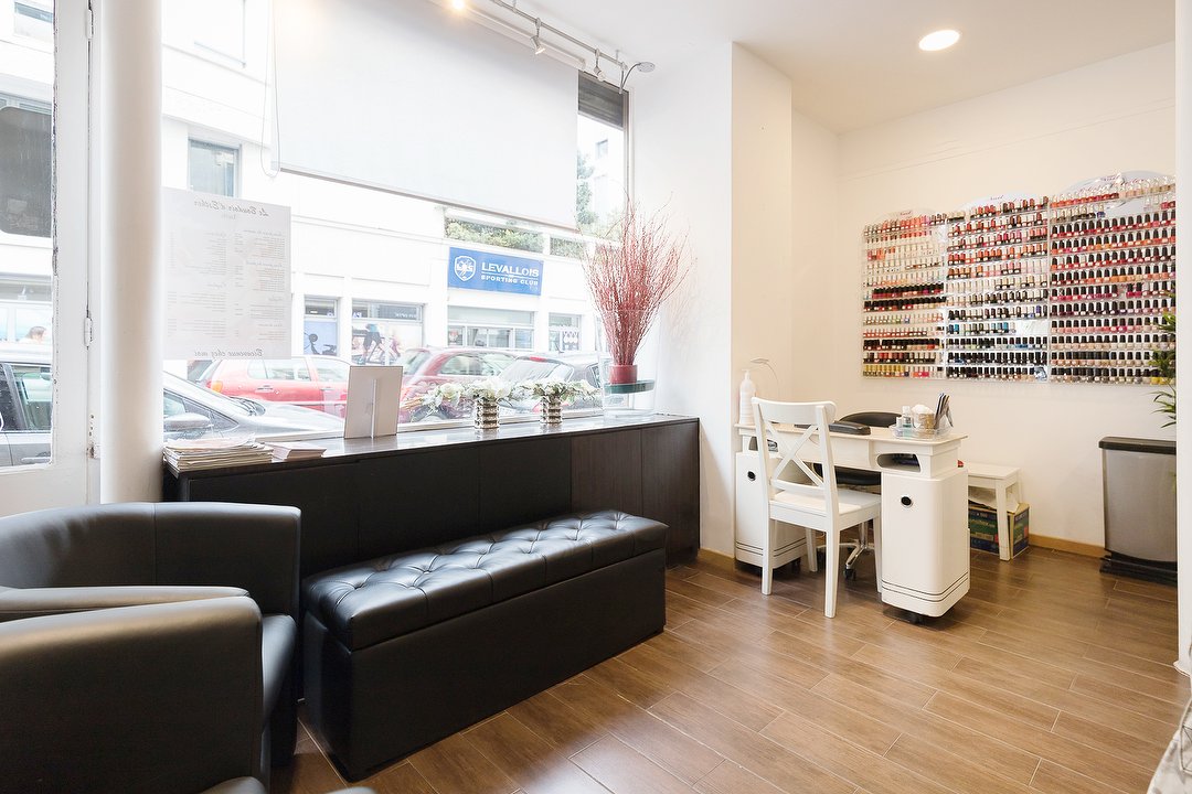 Le New Boudoir d'Esther, Levallois-Perret, Hauts-de-Seine