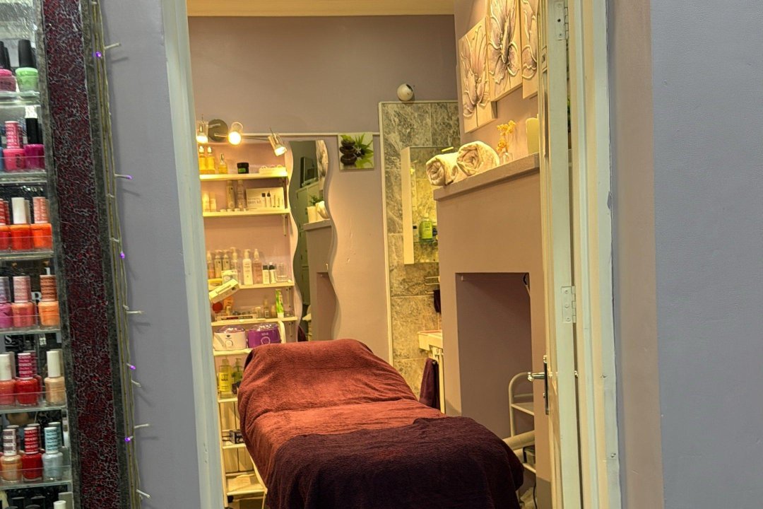 Emma Beauty, Ealing Broadway Centre, London