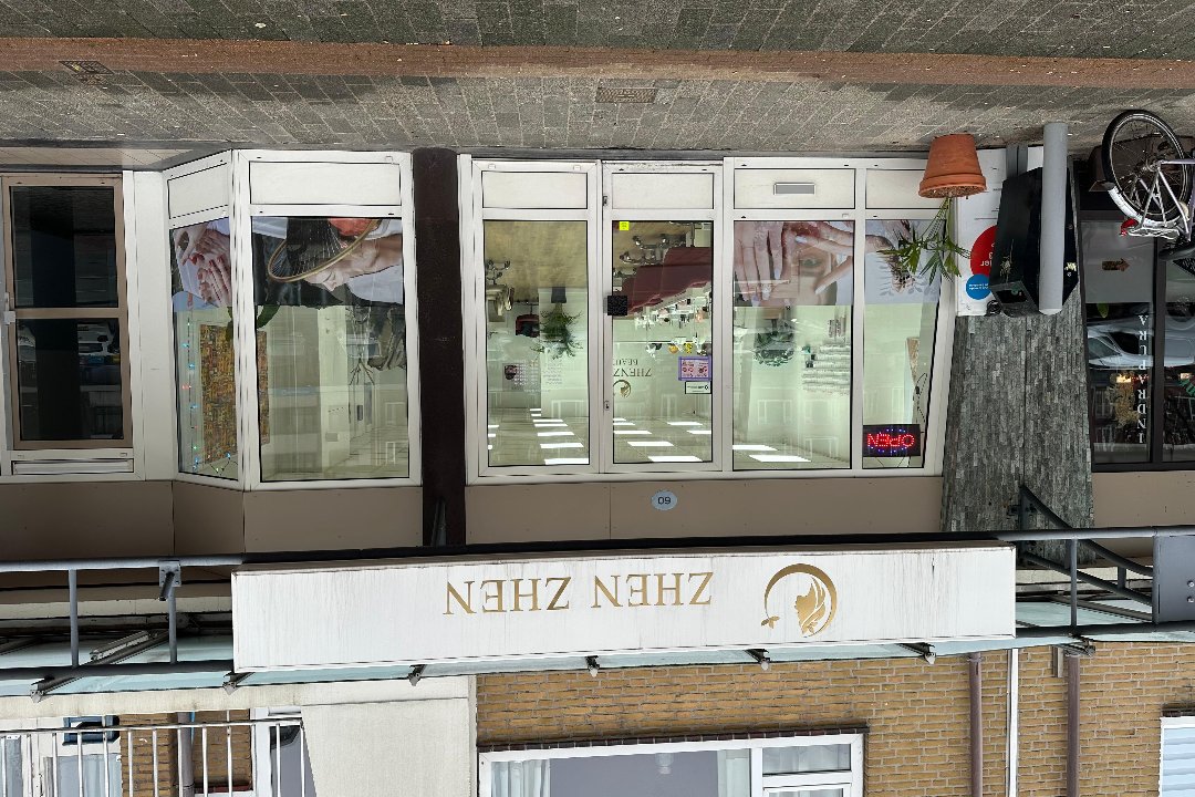 Zhenzhen beauty, Lindelaan, Zuid-Holland