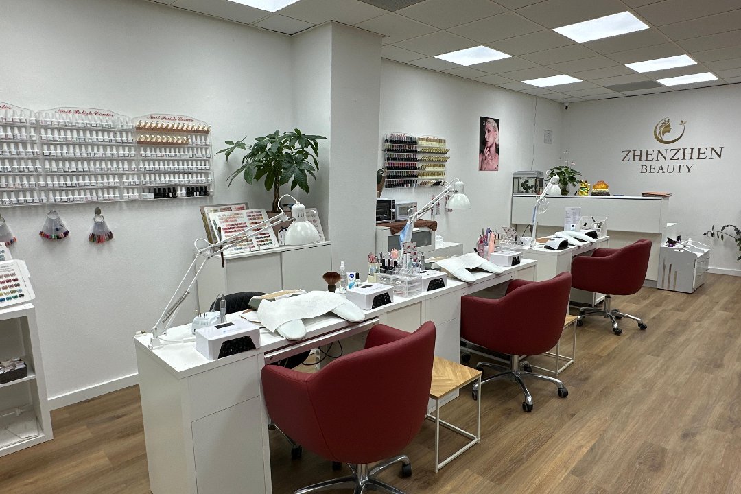 Zhenzhen beauty, Lindelaan, Zuid-Holland