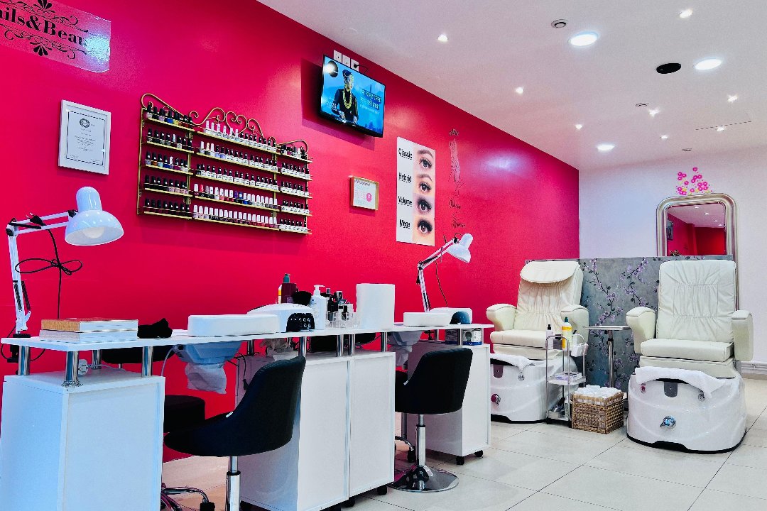 Menuka Institut De Beauté Népalaise Et Indienne, Rue de Vaugirard, Paris