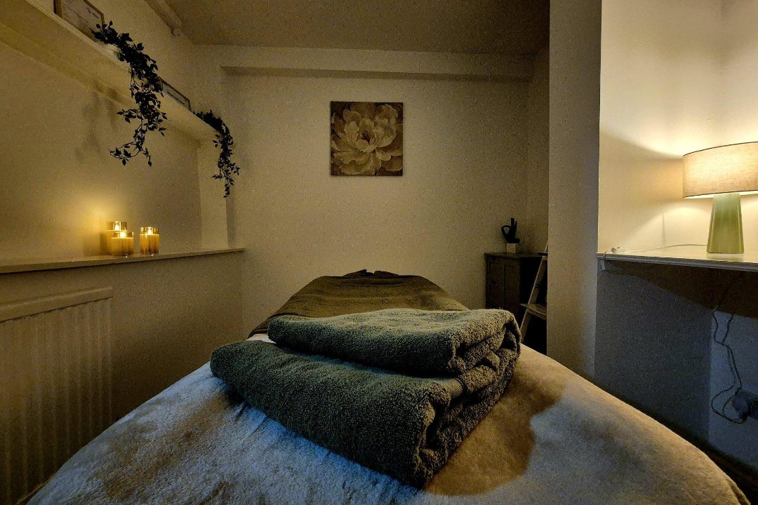 Ninas Therapeutic Massage, Heaton Park, Manchester