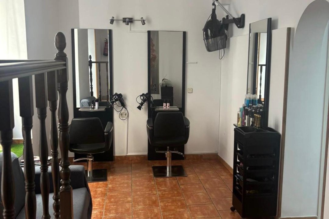 Don Corte Moncloa, Marqués de Urquijo, Madrid