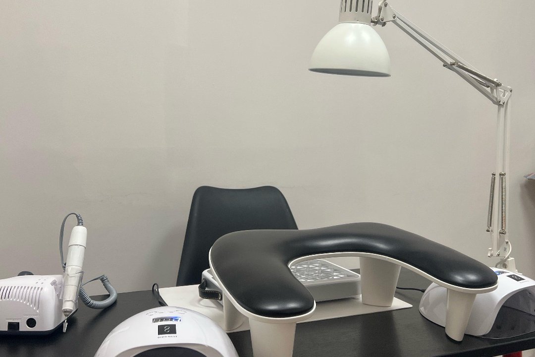 Aliona manikiūro pedikiūro meistrė, Šiaures miestelis, Vilnius