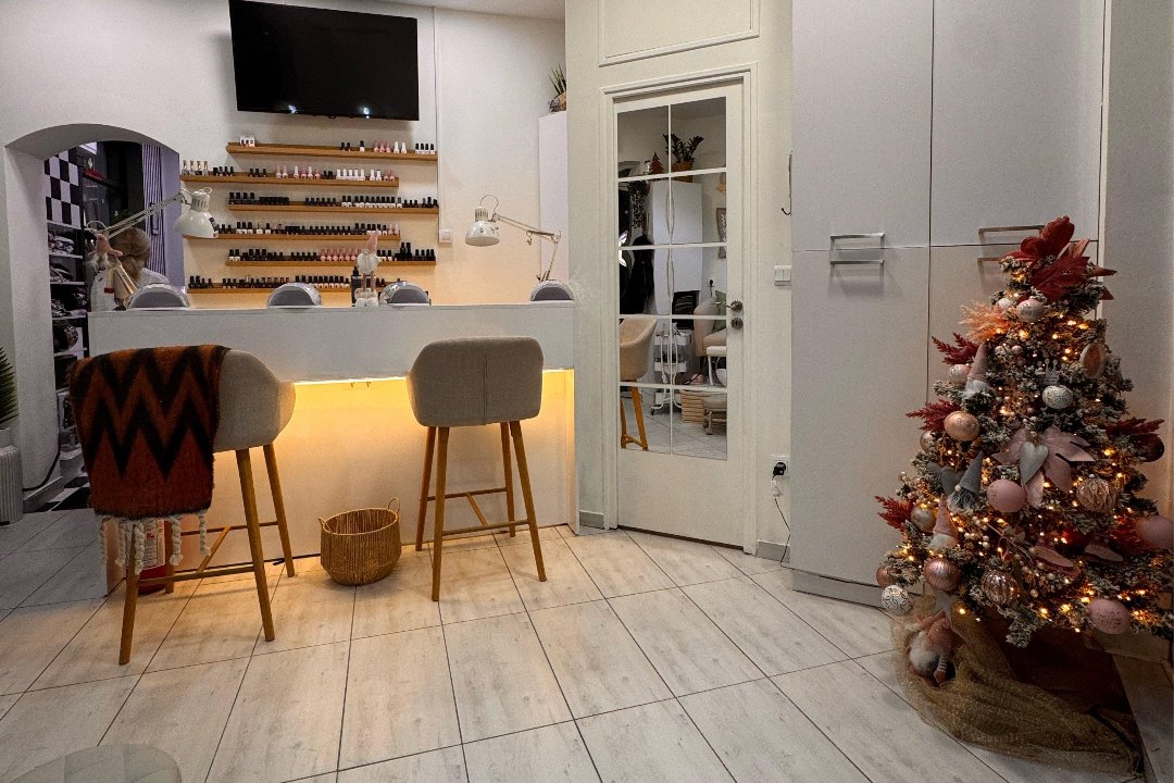 It's Nail o' Clock, Nea Filadelfeia, Αττική