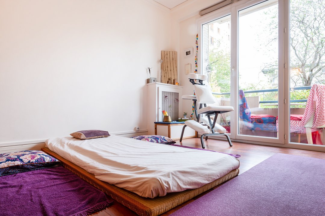 Les Massages d'Hélène, Montreuil, Seine-Saint-Denis