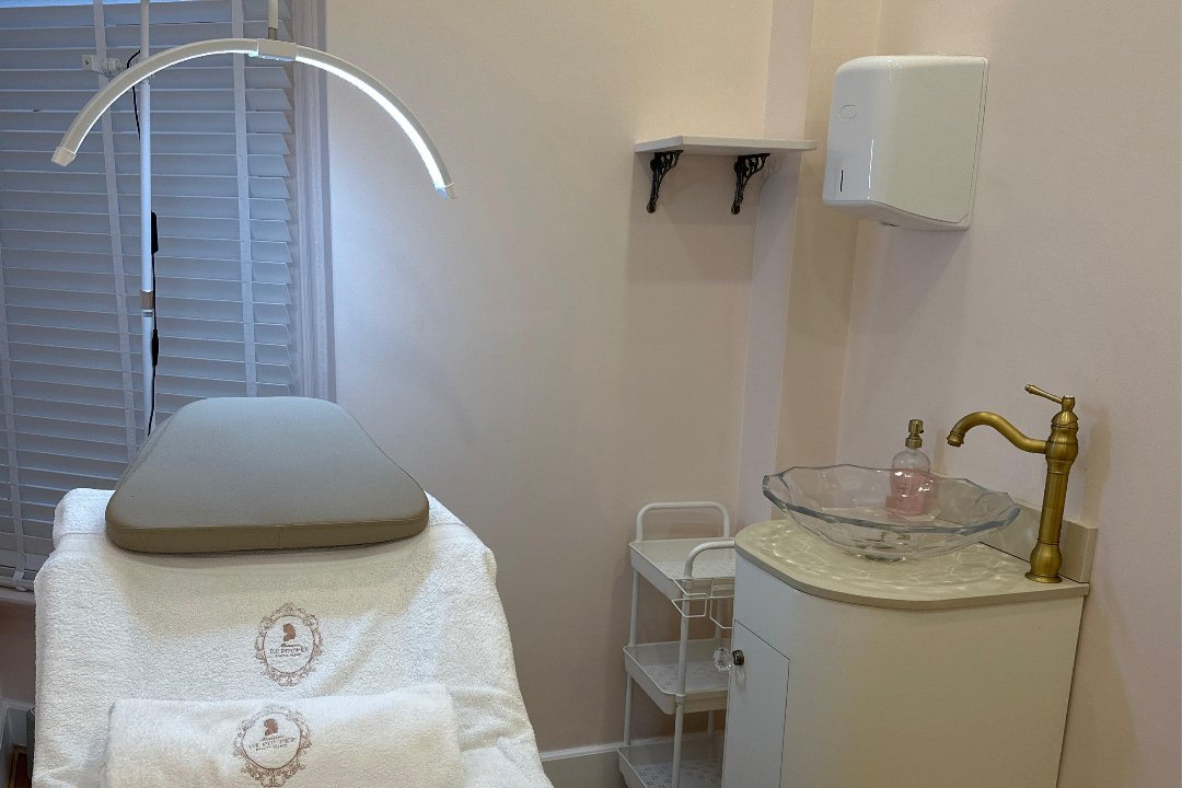 Aesthetics by Misso, Bond Street, London