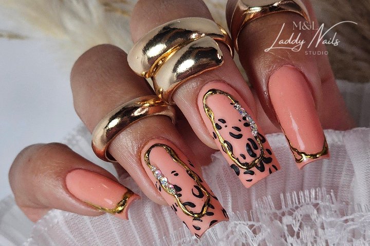 L&M Studio Laddy Nails - Onglerie Oviedo - Photo de galerie - OneBooking