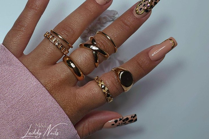 L&M Studio Laddy Nails - Onglerie Oviedo - Photo de galerie - OneBooking