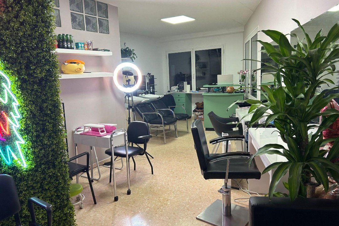 Menina Bendita Belleza, Sant Antoni de Llefià, Badalona