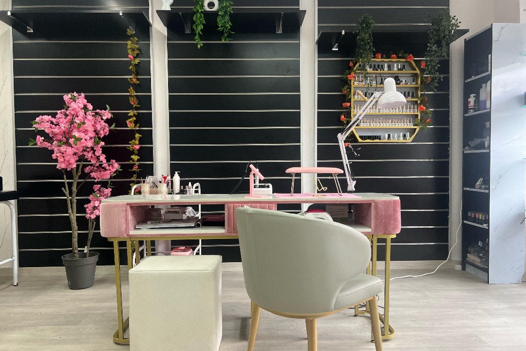 Neo Studio Belleza, Bellavista, Sevilla