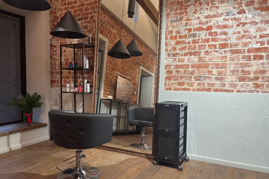 Kirpėja Viktorija. Nobles Studio, Naujamiestis, Kaunas