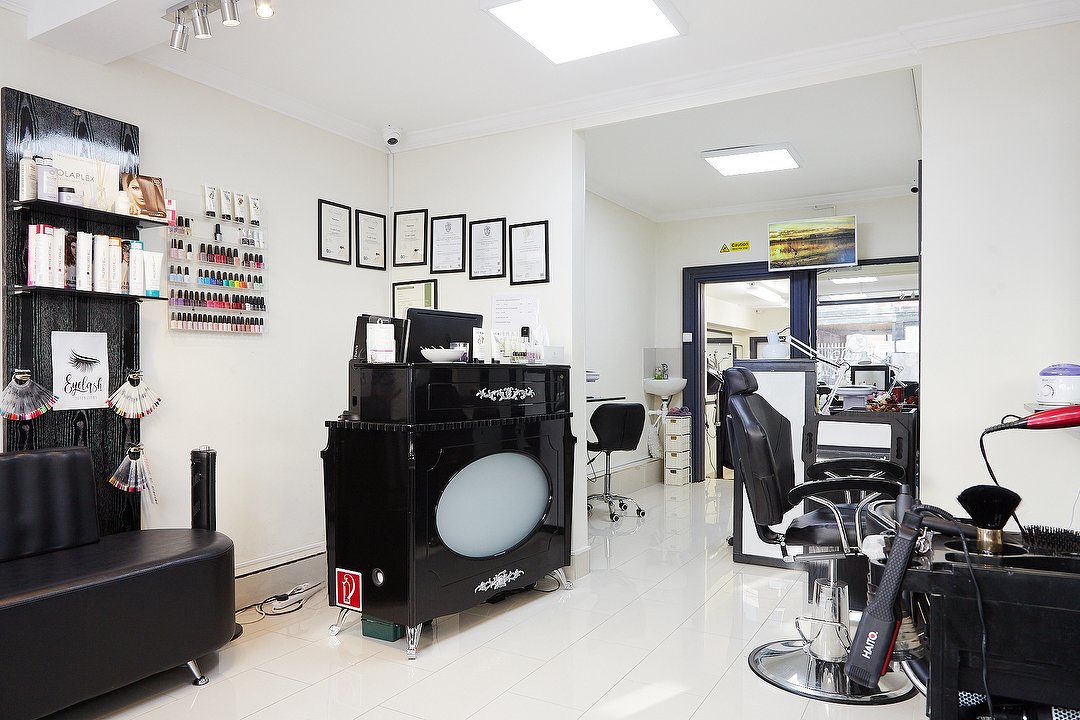 Glamour Beauty Salon, Acton, London