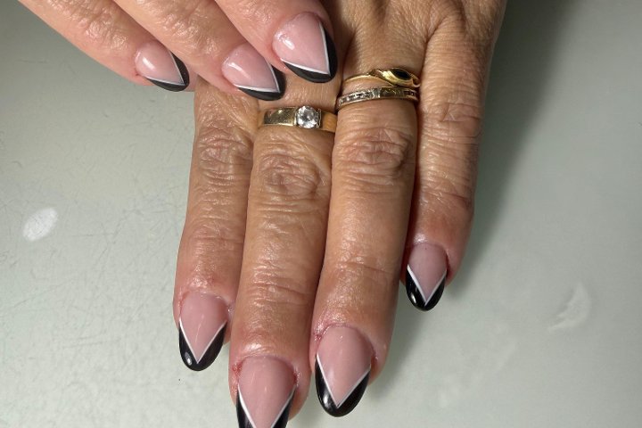 Nails By Nanda 1 - Onglerie Fuenlabrada - Photo de galerie - OneBooking
