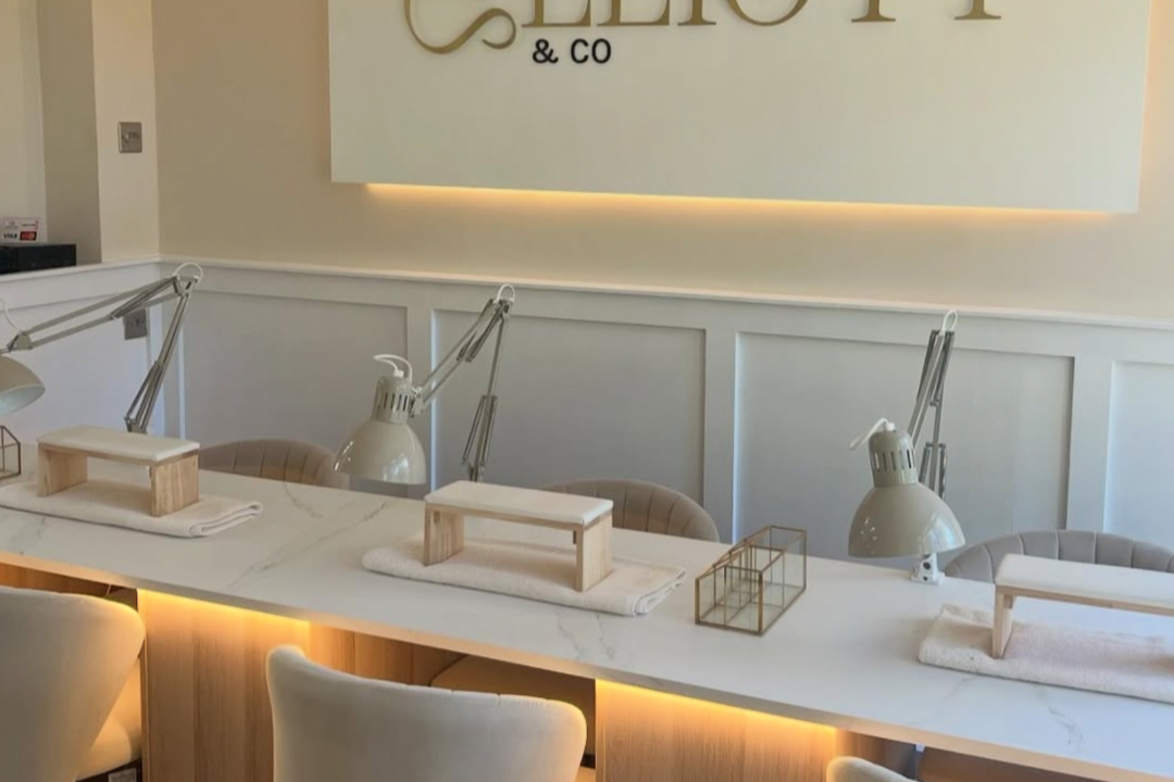 Glossed by Dan, Calderstones, Liverpool