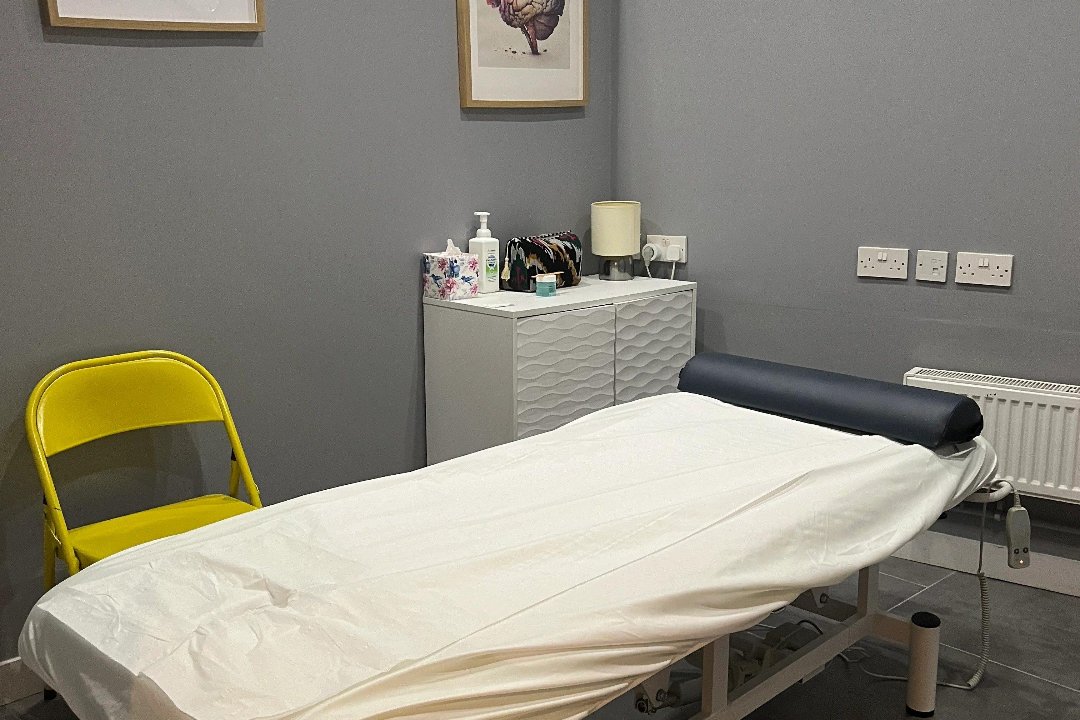 Sensara Sports & Remedial Massage, Tooting Bec, London