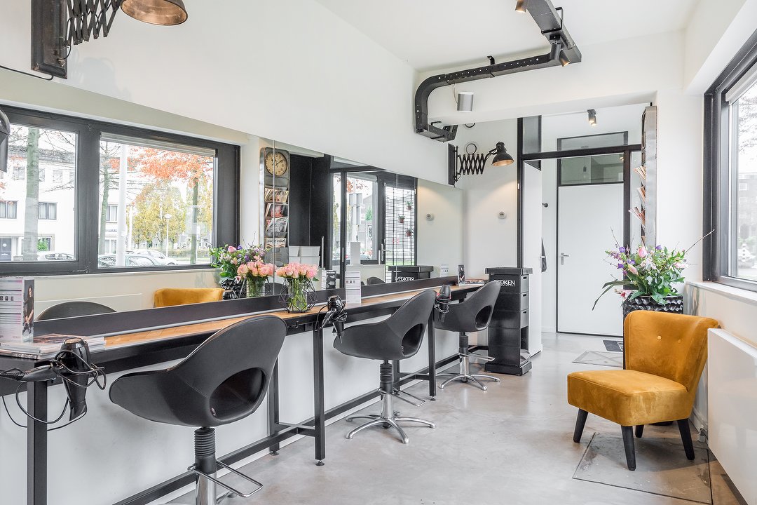 Kamelia Hairfashion, Sloten en Riekerpolder, Amsterdam