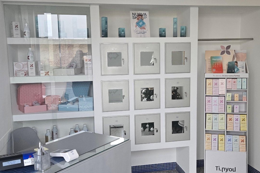 Isola Blu, Magenta, Lombardia