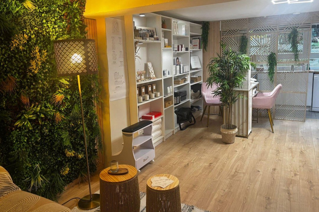 Instant Douce Heure, Chaussée de Wavre - Saint-Julien, Oudergem